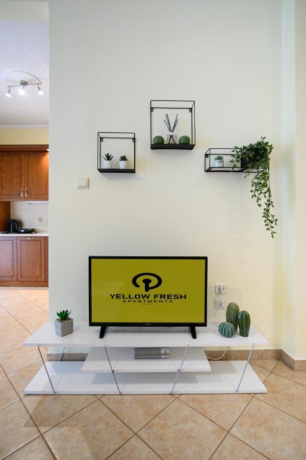 Yellow Fresh Apartment-City Center อเล็กซานโดรโพลิส ภายนอก รูปภาพ