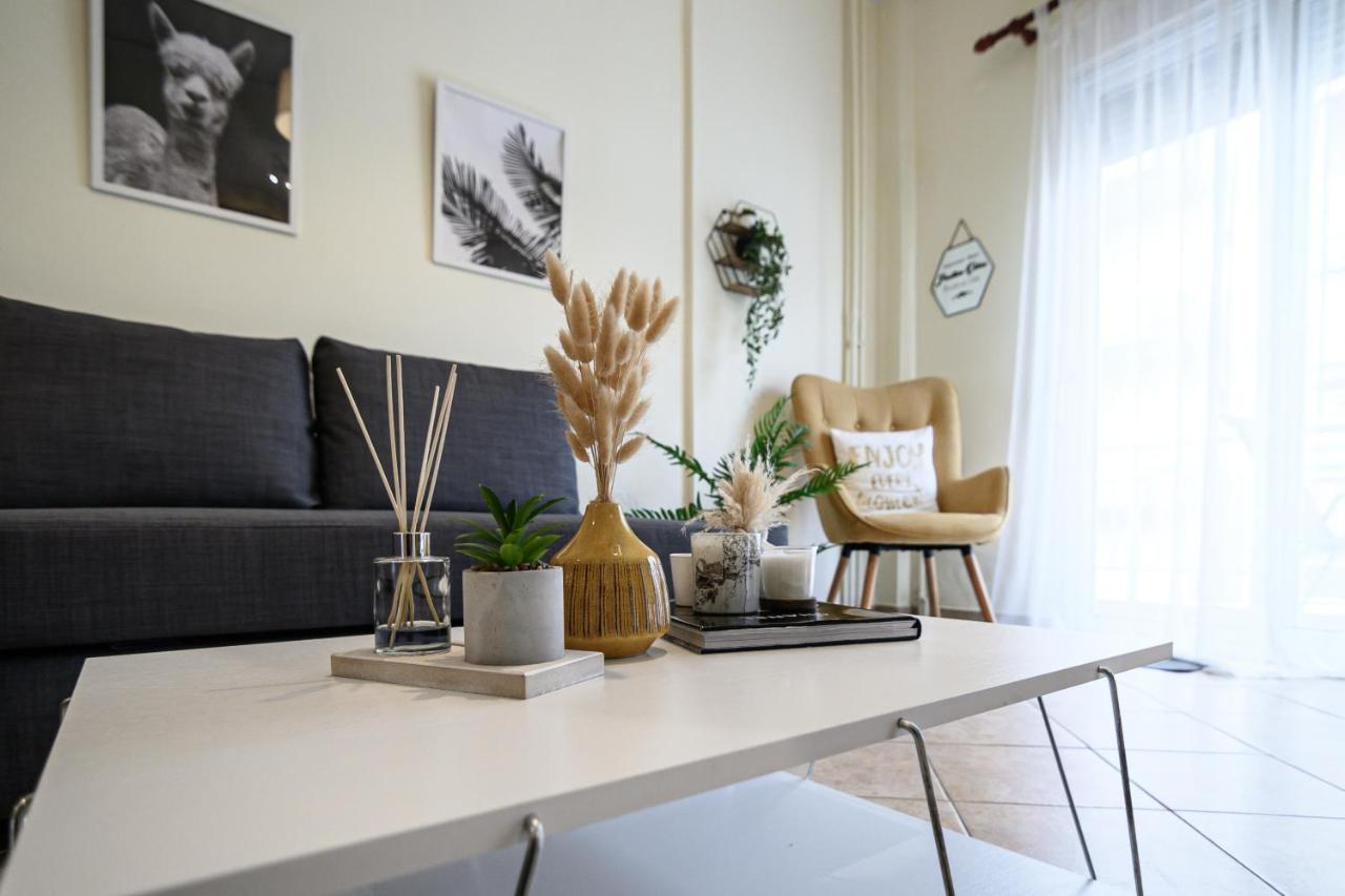 Yellow Fresh Apartment-City Center อเล็กซานโดรโพลิส ภายนอก รูปภาพ