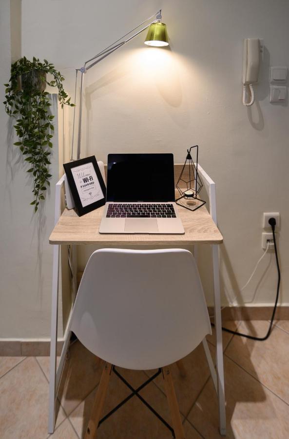 Yellow Fresh Apartment-City Center อเล็กซานโดรโพลิส ภายนอก รูปภาพ